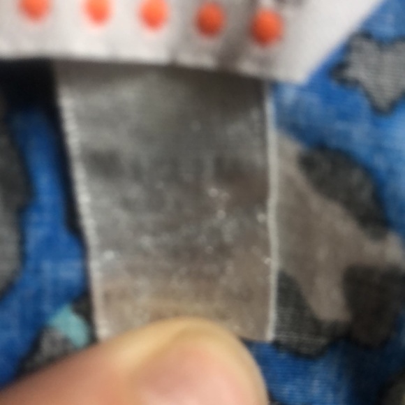 Blue Cheetah leopard star colorful scrub top nurse uniform medium - Picture 9 of 12